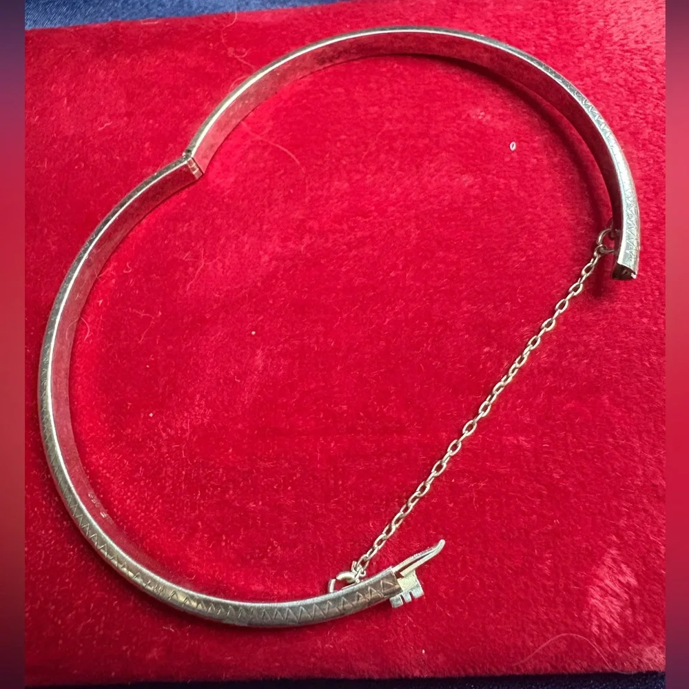 Bangle*925 Sterling Silver Bracelet w/Safety Clasp Size 7